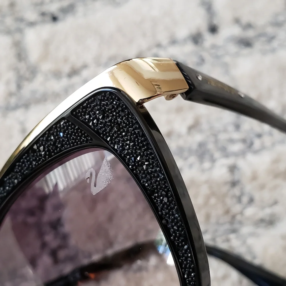 Swarovski gorgeous never